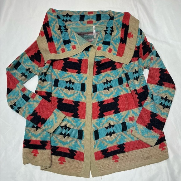 Kate Collection Knit Sweater Cardigan Women’s Tan Aztec Tribal Pattern USA Boho - Picture 1 of 8